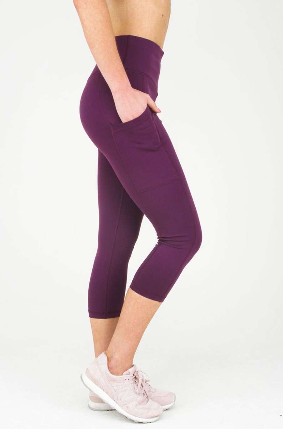 Athletic KIAVA Leggings | Contour Capri-Last Chance Colors Slate Blue